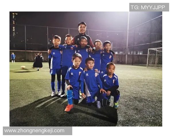 成龙与世界足球明星的友谊与合作探索精彩瞬间