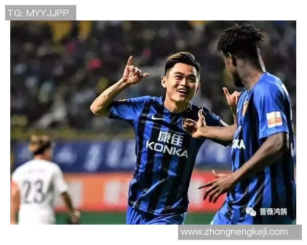 张震岳与足球明星的相似之处探讨及其背后的故事分析